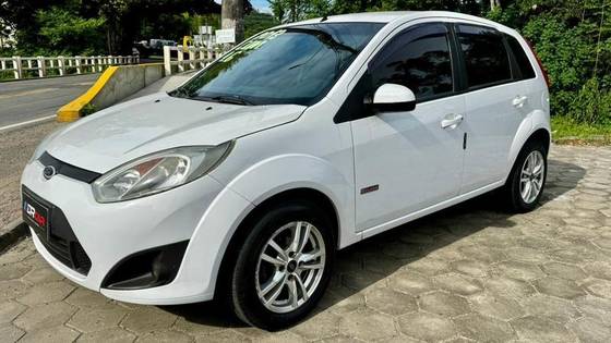 FORD FIESTA 1.6 ROCAM 8V FLEX 4P MANUAL